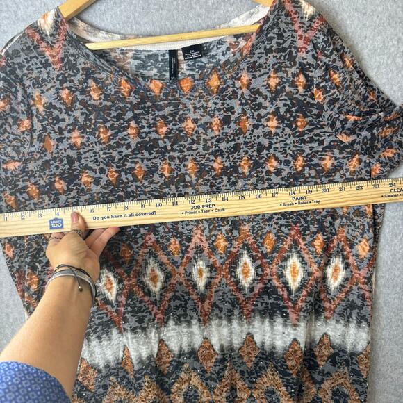 New Directions Curvy Studded Burn Out Top Women’s Plus Size 2X Black Brown y2k - Picture 6 of 9